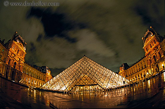 louvre-at-night-05.jpg