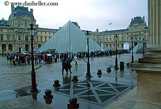 pyramid-n-courtyard-1.jpg