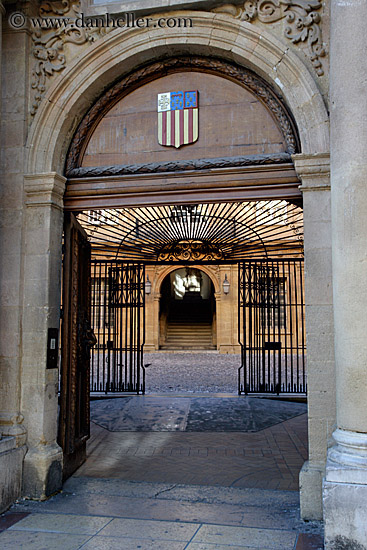 entry-gate-1.jpg