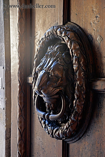 lion-head-door-knocker-1.jpg