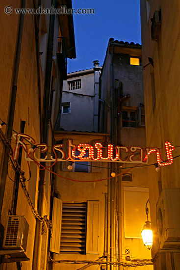 restaurant-lights-3.jpg