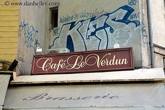 sign-n-graffiti.jpg