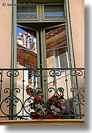 images/Europe/France/Provence/Aix/Windows/flowers-on-balcony-1.jpg