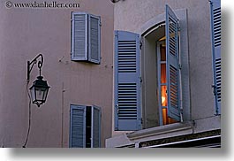 images/Europe/France/Provence/Aix/Windows/open-window-n-lamp.jpg