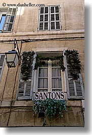 images/Europe/France/Provence/Aix/Windows/santons-window.jpg