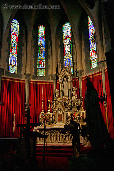 church-altar-1.jpg