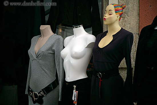 woman-mannequins.jpg