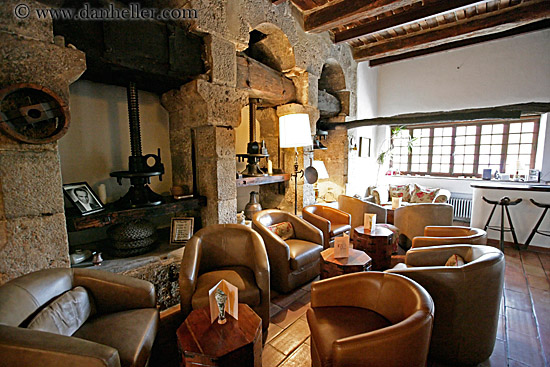 olive-press-living-room-2.jpg