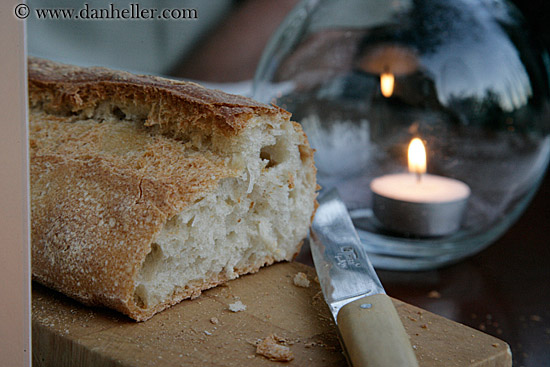 bread-n-knife-n-candle.jpg