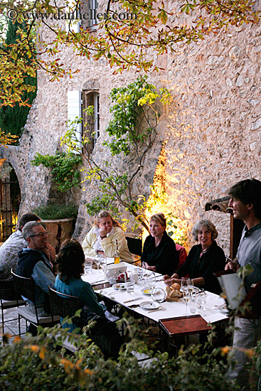 tourists-dining-at-dusk-2.jpg