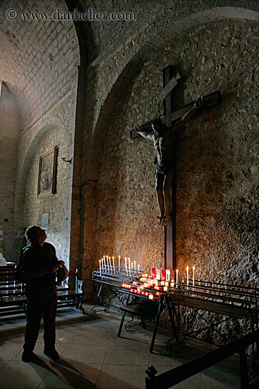 cross-n-candles-2.jpg