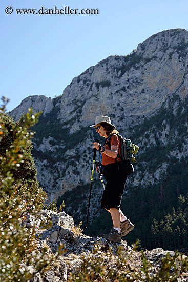 jennifer-hiking.jpg