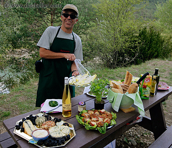 sergio-picnic-1.jpg