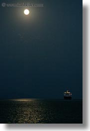 images/Europe/Greece/Amorgos/Boats/ferry-n-full_moon-2.jpg