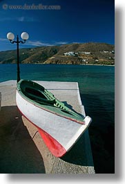 images/Europe/Greece/Amorgos/Boats/green-white-n-red-boat-n-lamp_post-2.jpg
