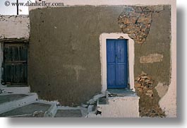 images/Europe/Greece/Amorgos/DoorsWins/blue-door-stone-wall.jpg