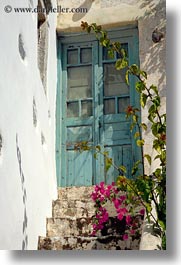 images/Europe/Greece/Amorgos/DoorsWins/old-door-n-bougainvillea.jpg
