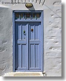 images/Europe/Greece/Amorgos/DoorsWins/purple-door-w-green-bronze-knocker-2.jpg