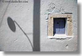 images/Europe/Greece/Amorgos/DoorsWins/purple-window-w-light-pole-shadow.jpg