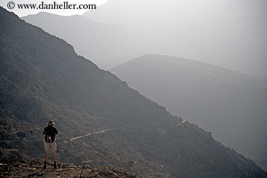 overlooking-mtns-at-dawn.jpg