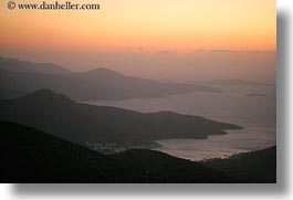 images/Europe/Greece/Amorgos/Scenics/hazy-bay-n-sunset-2.jpg