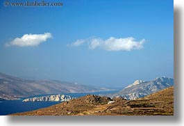 images/Europe/Greece/Amorgos/Scenics/mtns-n-bay-2.jpg