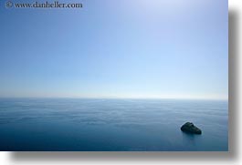 images/Europe/Greece/Amorgos/Scenics/ocean-sky-rock.jpg