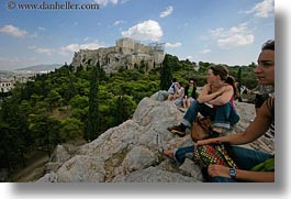 images/Europe/Greece/Athens/Acropolis/girls-viewing-acropolis.jpg