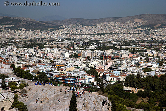 crowds-viewing-cityscape-1.jpg