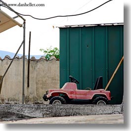 images/Europe/Greece/Athens/Misc/red-plastic-toy-truck.jpg