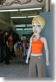 images/Europe/Greece/Athens/Shops/t_shirt-mannequins-2.jpg