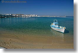 images/Europe/Greece/Mykonos/Boats/blue-boat-on-water-2.jpg
