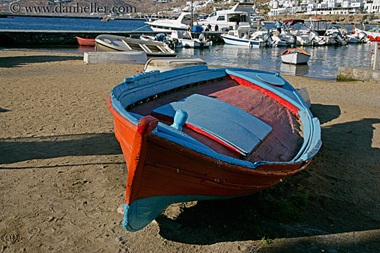 orange-n-blue-boat-4.jpg