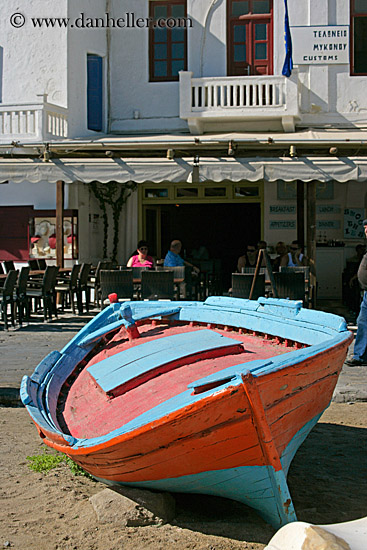 orange-n-blue-boat-5.jpg