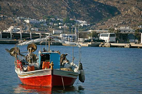 red-boat-blue-top-5.jpg