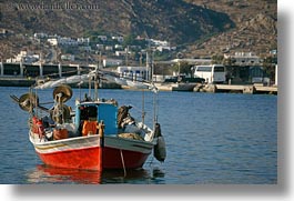 images/Europe/Greece/Mykonos/Boats/red-boat-blue-top-5.jpg