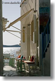 images/Europe/Greece/Mykonos/Buildings/bldg-w-colorful-pillows-on-bench.jpg