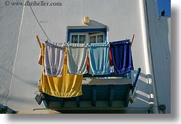 images/Europe/Greece/Mykonos/Misc/colorful-towels-on-balcony.jpg