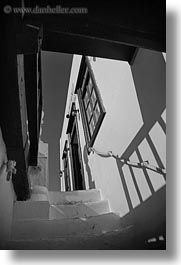 images/Europe/Greece/Mykonos/Stairs/stairs-upview-bw.jpg