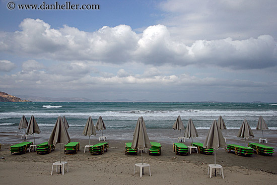 green-chaise-chairs-on-beach-w-ocean-2.jpg