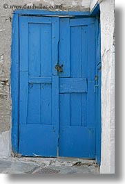 images/Europe/Greece/Naxos/DoorsWins/blue-door-n-lock.jpg