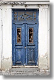 images/Europe/Greece/Naxos/DoorsWins/old-blue-door-w-lock.jpg