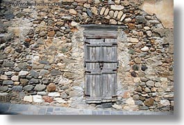 images/Europe/Greece/Naxos/DoorsWins/old-wood-door-in-stone-wall.jpg