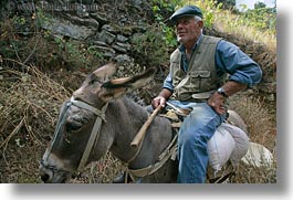 images/Europe/Greece/Naxos/People/old-man-on-donkey-1.jpg
