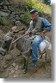 images/Europe/Greece/Naxos/People/old-man-on-donkey-2.jpg
