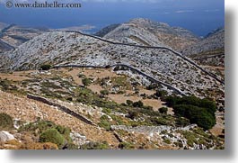 images/Europe/Greece/Naxos/Scenics/stone-fences-over-rolling-hills-3.jpg