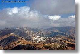 images/Europe/Greece/Naxos/Scenics/town-in-mtns-1.jpg