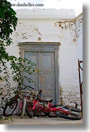 images/Europe/Greece/Naxos/Vehicles/bicycles-n-door-1.jpg