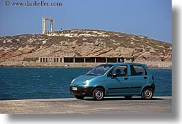 images/Europe/Greece/Naxos/Vehicles/blue-opal-car-n-apollo-arch.jpg