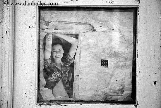 old-faded-photo-in-window-bw.jpg